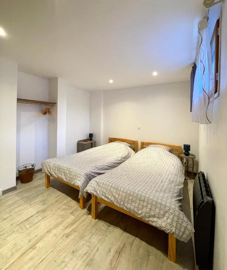 le petit chalus grand gite Forcalquier Extérieur photo